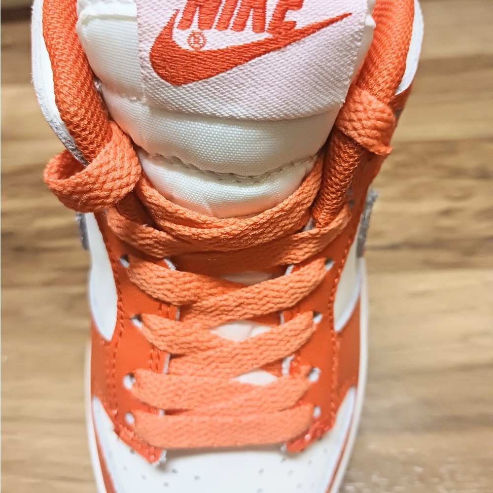Nike Sneakers/Nike Dunk Low Retro Syracuse SP Sneaker(Style#CU1726-101) - Picture 4 of 8